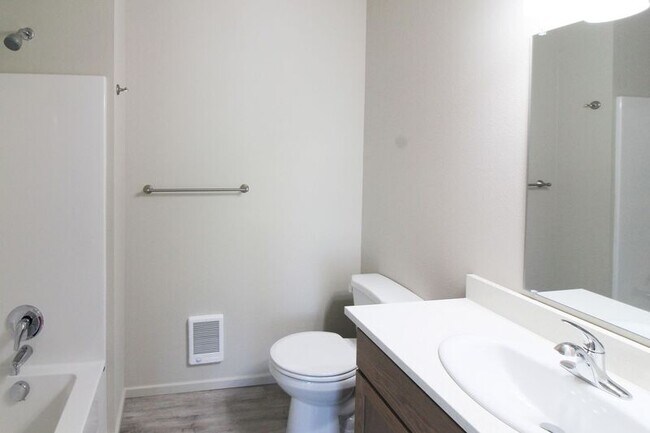 Photo - 1200 N 8th Ave Unit A303