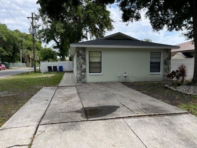 Photo - Beautiful 3BR Home in Central Tampa – Move-In Ready!