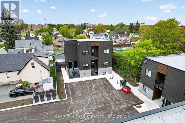 Photo - UNIT #4A - 600 SECOND STREET E Unité #4A