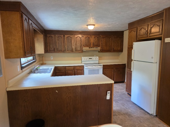 Photo - 332 Lytle Cove Rd