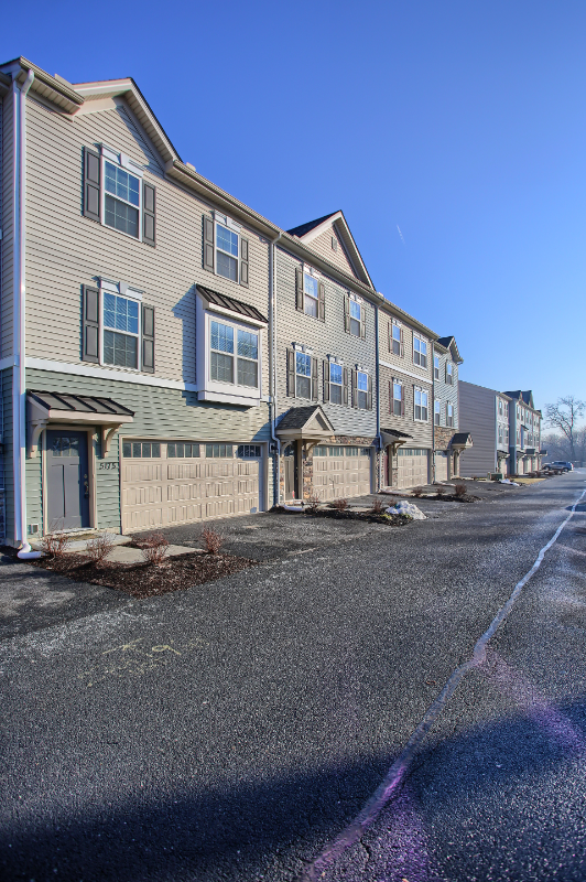Photo - 5175 Winthrop Ave Condo