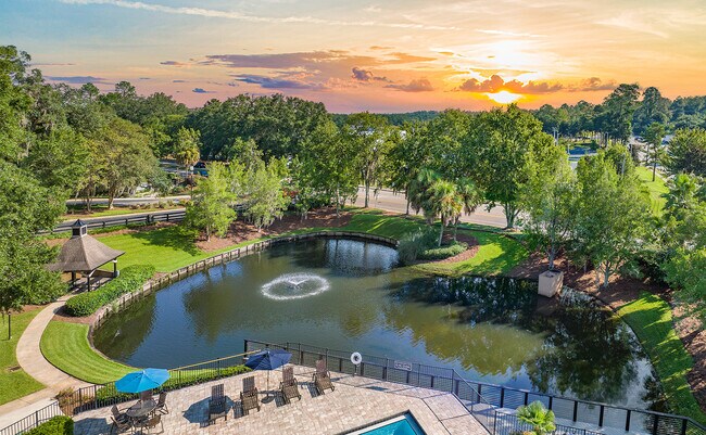 Photo - MAA Oak Grove Apartments
