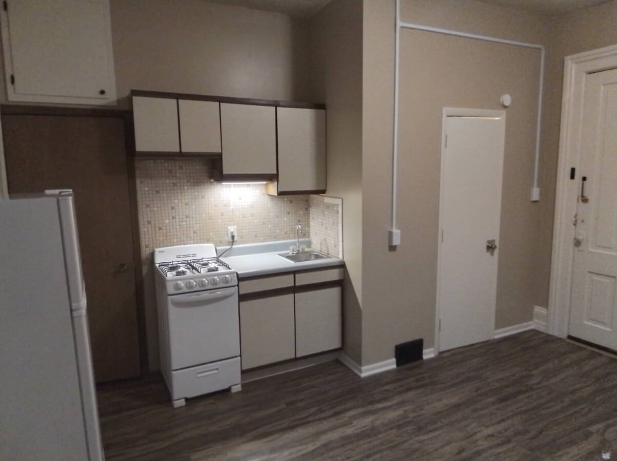 Photo - 453 N Buckeye St Unit B