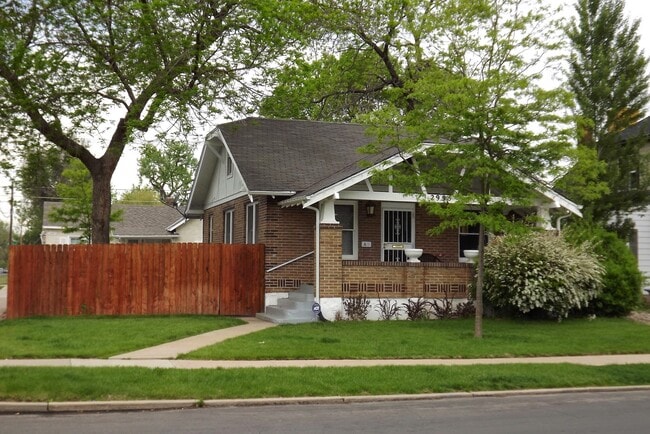 Photo - 2995 S Acoma St