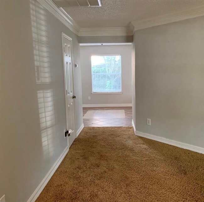 Photo - 10918 Vista Norte Ct House