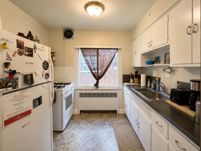 Photo - 2811 Stratford Ave Unit 4