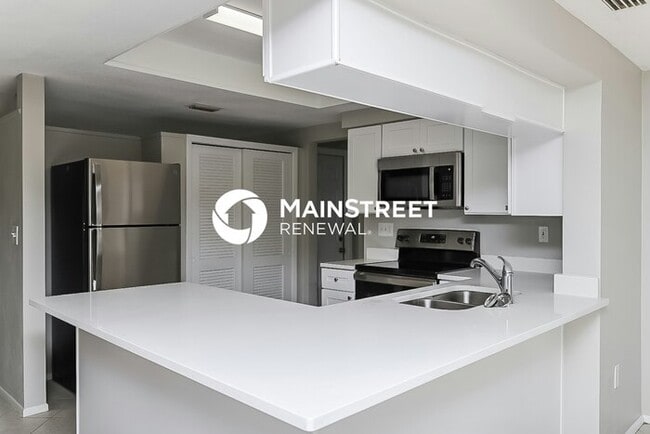 Photo - 3 Bedroom Pet-Friendly Home in PORT RICHEY, FL with Main Street Renewal