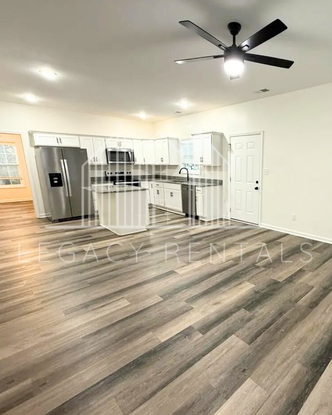 Photo - 307 W Blair Ave