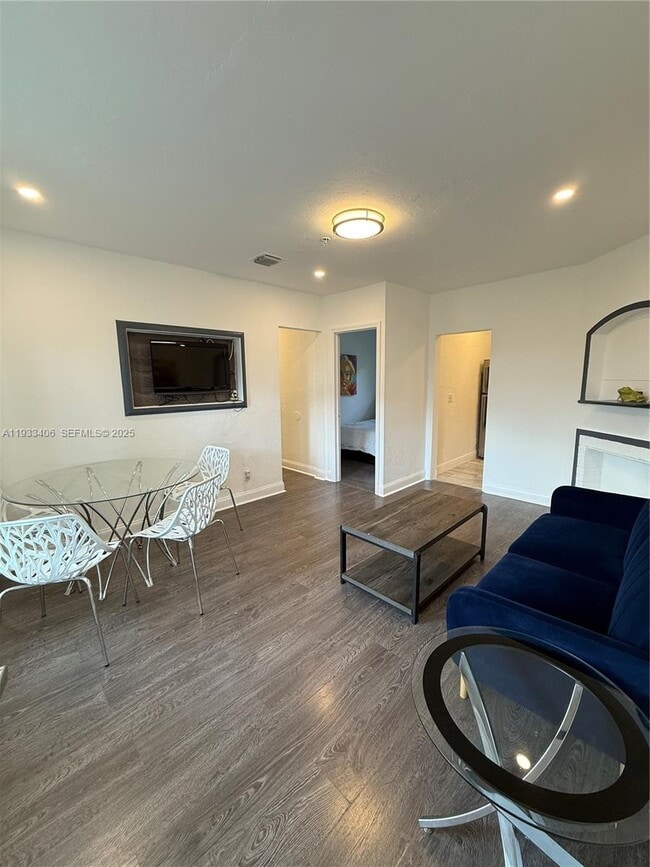 Photo - 1540 Jefferson Ave Unit 4