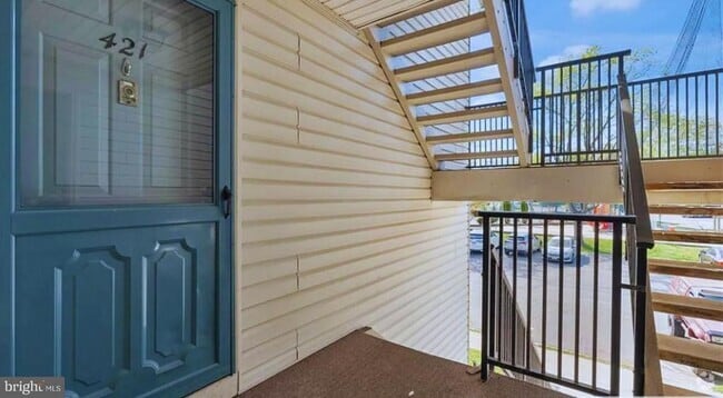 Building Photo - 421 Lancaster Ct Rental