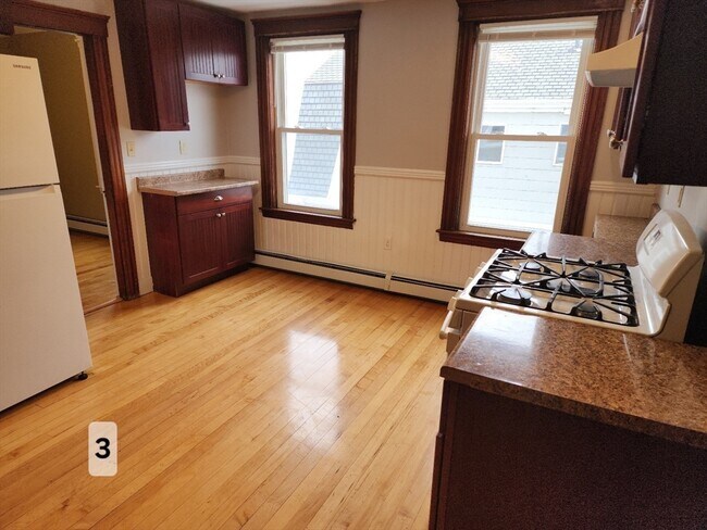 Photo - 21 Windham St Unit 3