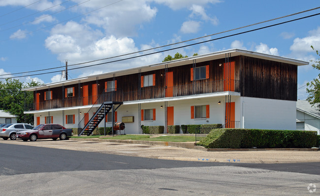 Monaghan Apartments - Monaghan Apartments
