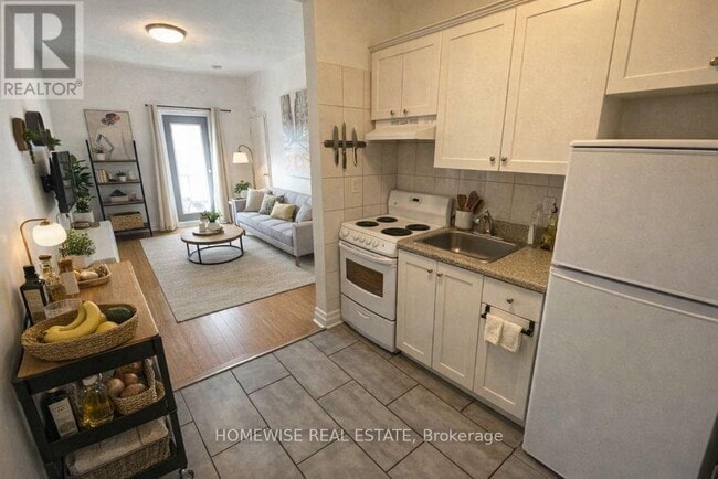 Photo - 1 Triller Ave Unité 207