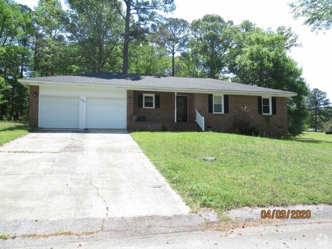 Building Photo - SHAW AFB-Oakland North- 3 bedroom/2 bathroom Rental