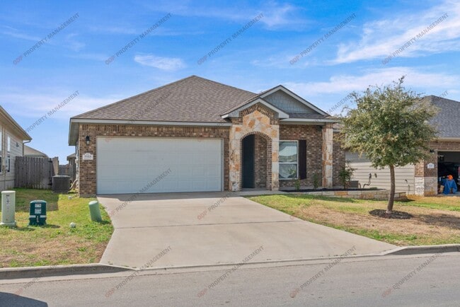 Photo - 7913 Hickman St