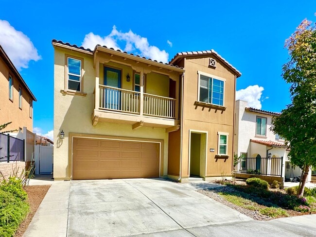 Photo - Lovely, Light & Bright, Two-Story, Detached Home in the Desirable Wildgrove Community of Vista!