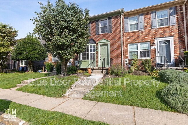 Building Photo - 916 Pentwood Ct Rental