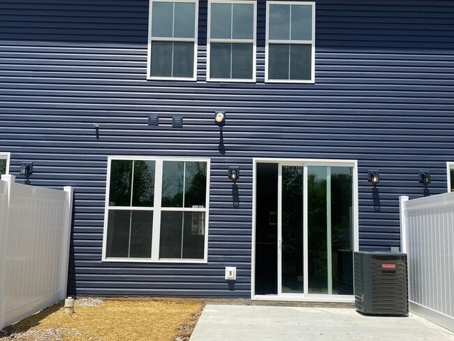 Photo - Modern 3-Bedroom Townhome!
