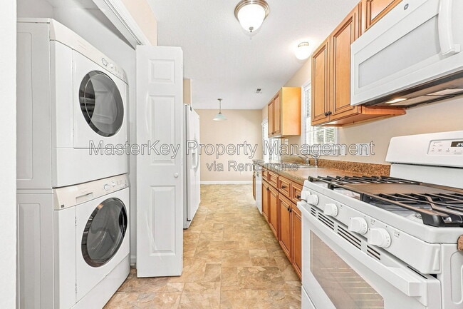 Photo - 6320 Dry Fork Ln