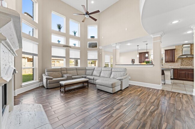 Photo - 31183 Pecan Creek Dr