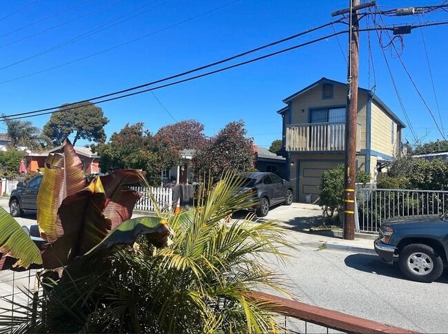 Photo - 1697 San Lucas St