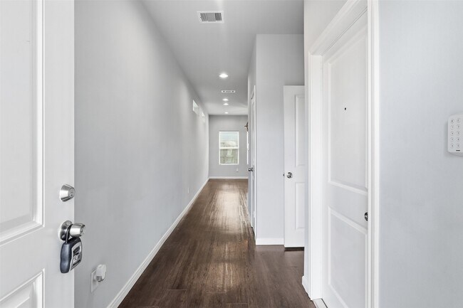 Photo - 4937 Ambient Dr