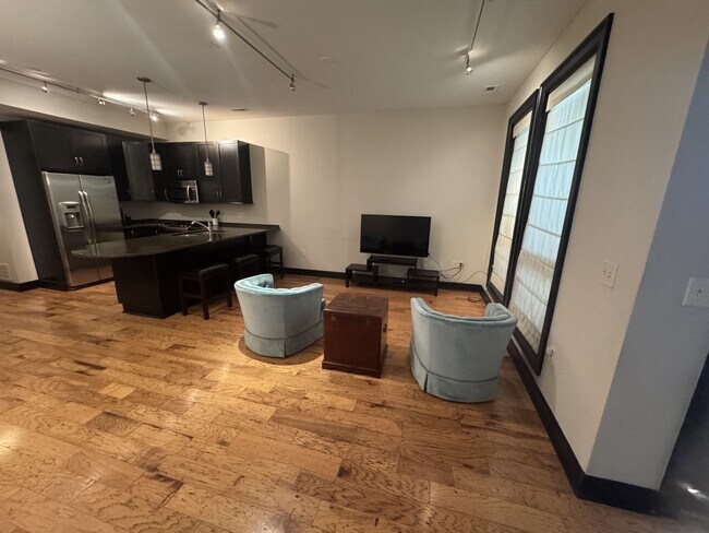 Photo - 71 N 5th St