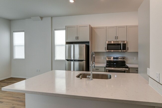 Division & Highland Rowhomes