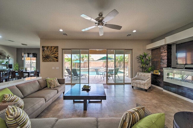 Photo - 18504 W Paradise Ln Unit ID1385760P