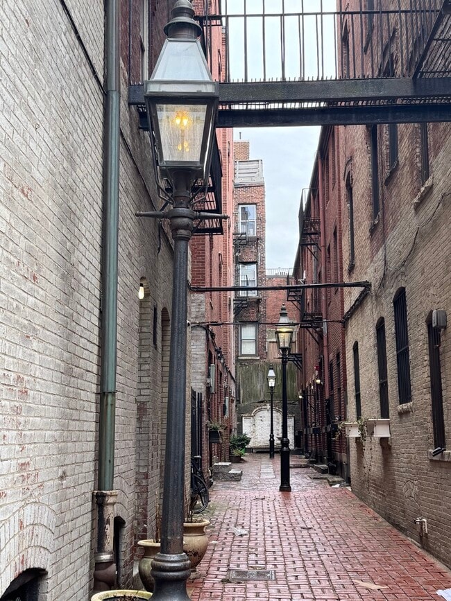 Photo - 9 Champney Pl