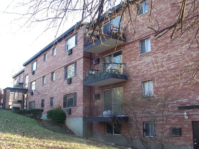 Photo - 3209 Bishop Street