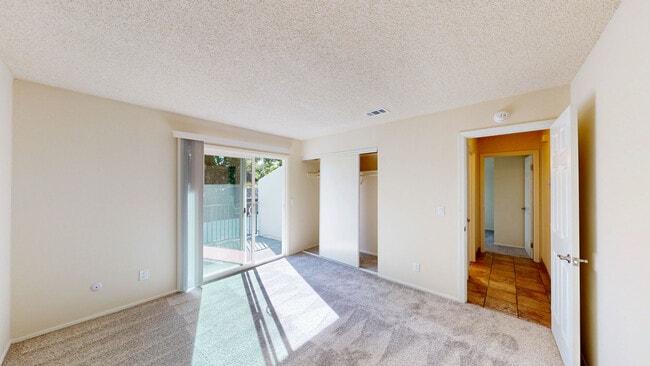 Building Photo - 18193 Happy Ln Unit 18(#193)