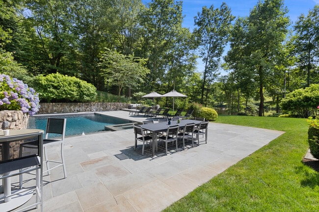 Photo - 37 Beaver Brk Rd