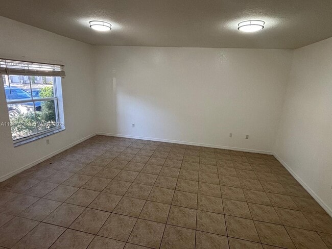 Photo - 4911 SW 140th Terrace