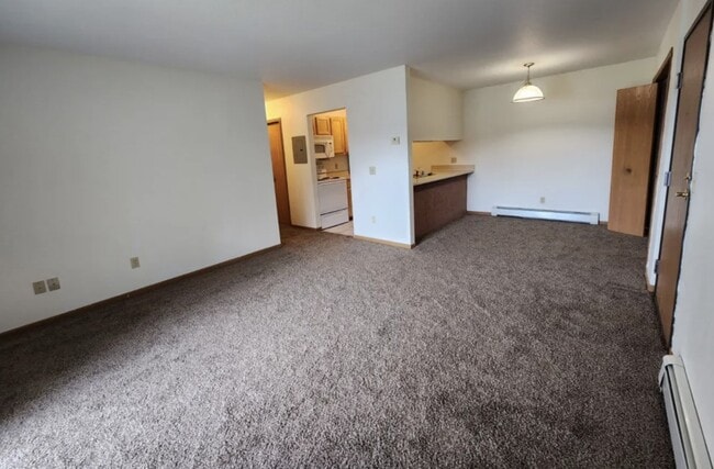 Photo - 125 W Harrington Rd