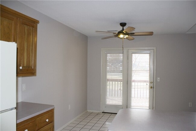 Photo - 2736 Jean St
