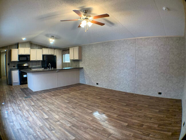 Photo - 3637 SE 6th St