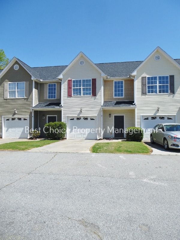 111 Dayton School Rd
