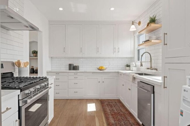 Photo - 805 Soledad Ave