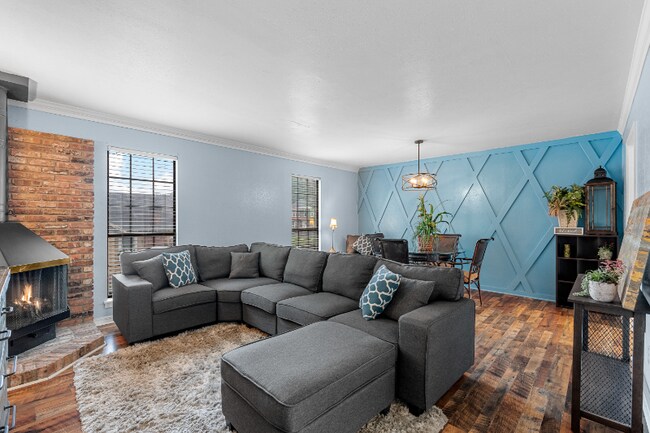 Photo - 2500 Centenary Blvd