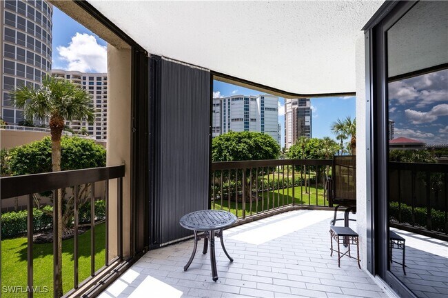 Building Photo - 4551 Gulf Shore Blvd N Unit 306 Rental