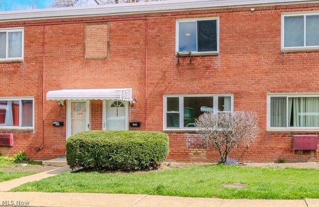 Building Photo - 1543 Severn Ln