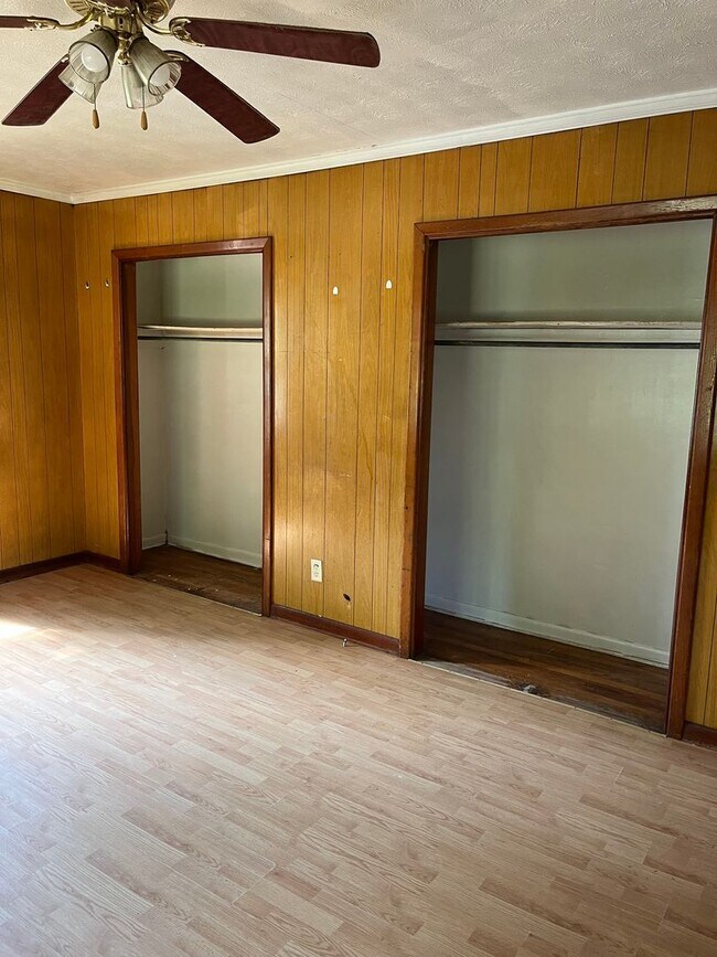 Photo - 3 Bed 1 Bath House