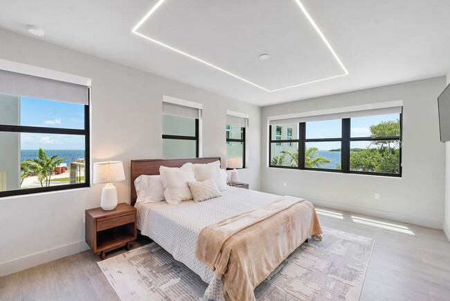 Photo - 99 Seaside Ave Unidad ID1369666P