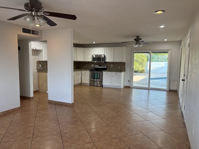 Photo - 3441 E Claire Dr