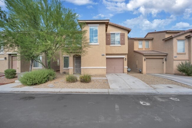 Building Photo - 2446 El Valle St