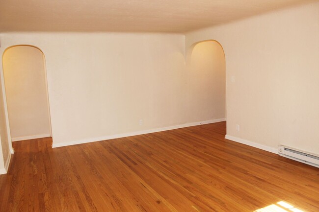 Photo - Duplex with Back Alley Parking! Apartment Unit 511 S. Grant Ave.-G511