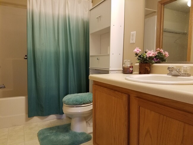 Photo - 2004 NW Ashton Ln