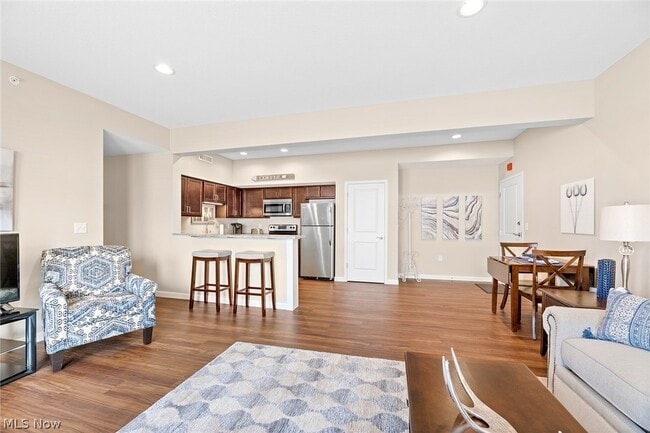 Photo - 558 Colony Park Dr Unidad 206