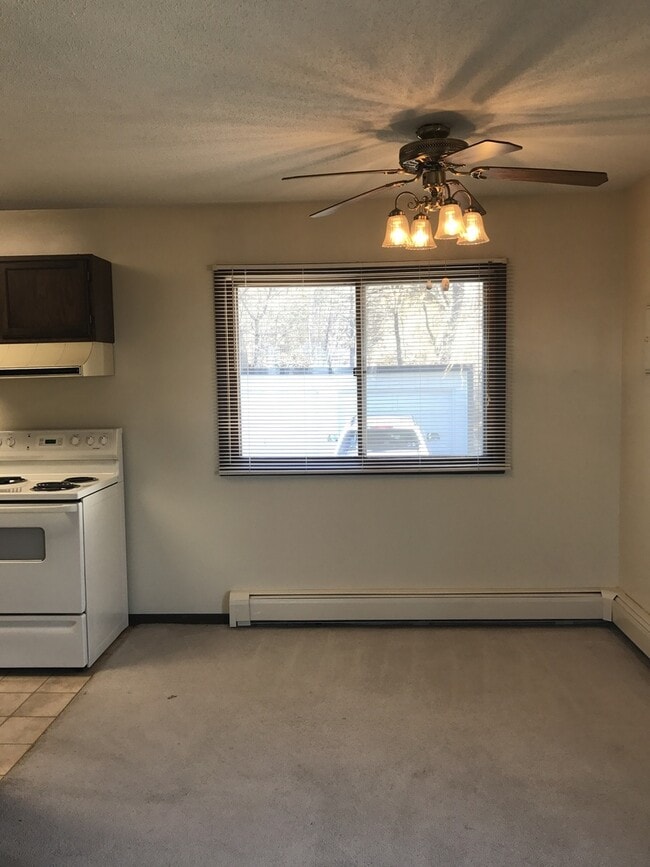 Photo - 2021 Jefferson St Unit Upper